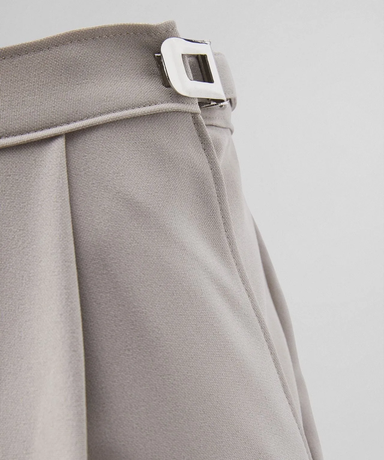 Adjustable-waist Trousers