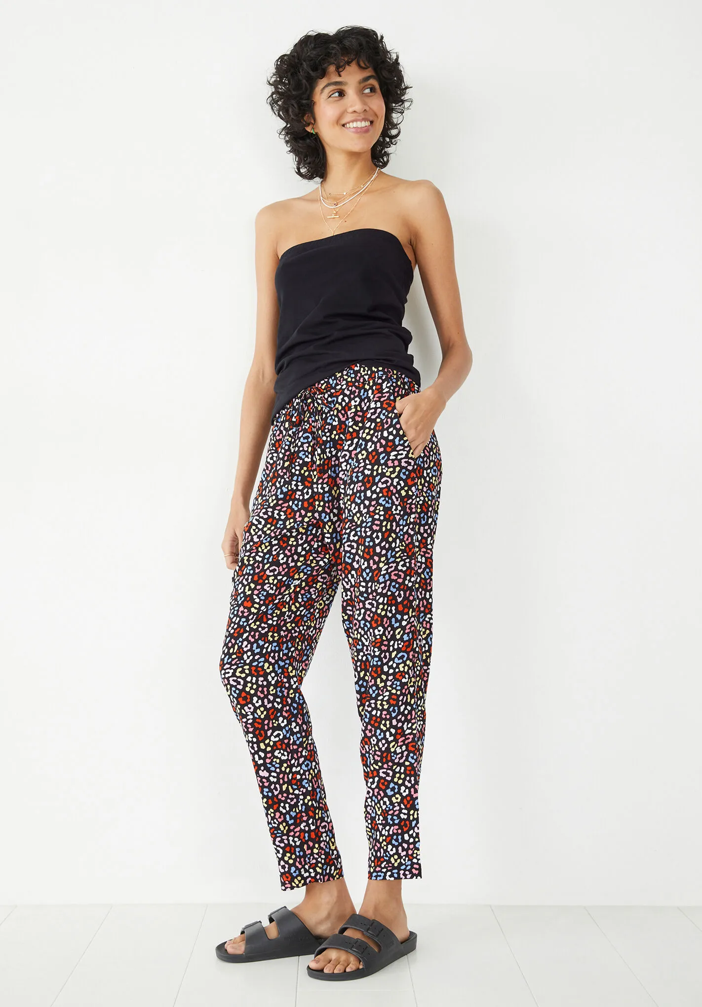 Easy Cropped Pants