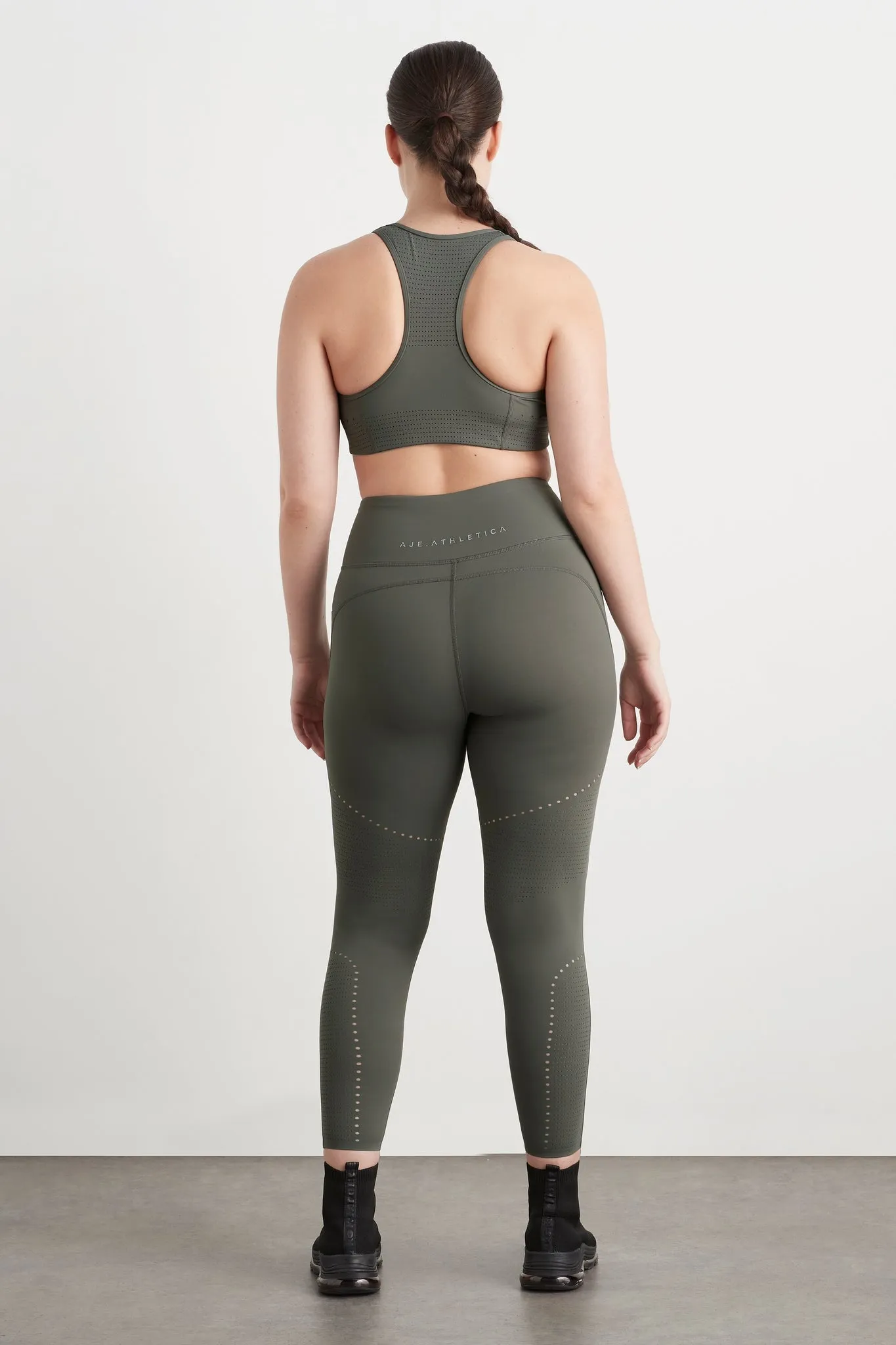 High Waisted Perforated 7/8 Legging 227