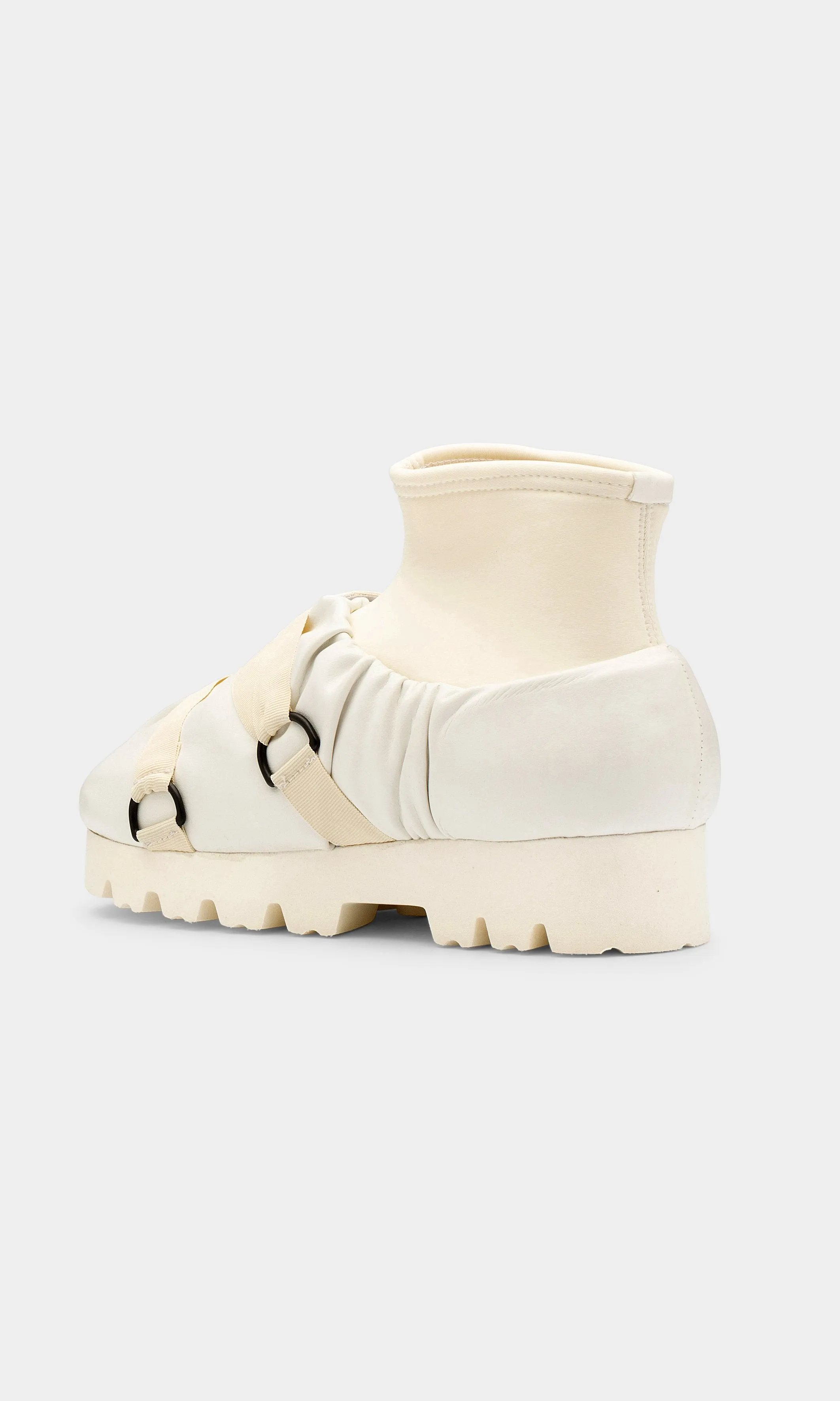 Moon White Nawa Camp Mid Shoes