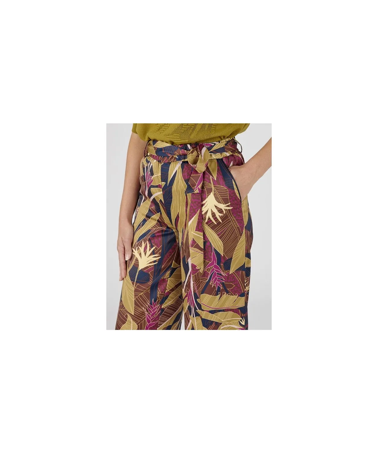 Wide-leg Printed Trousers