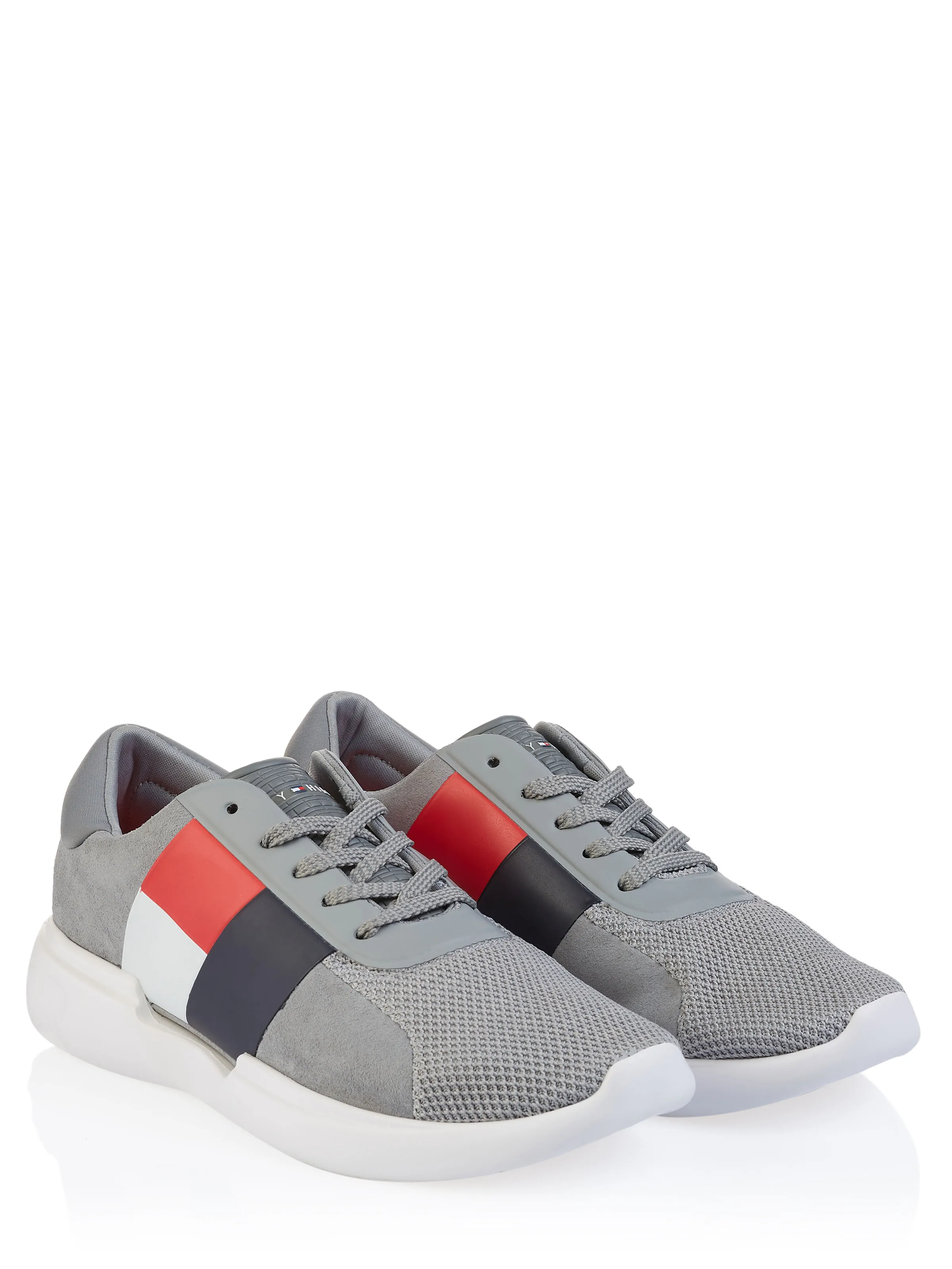 Tommy Hilfiger light gray shoe