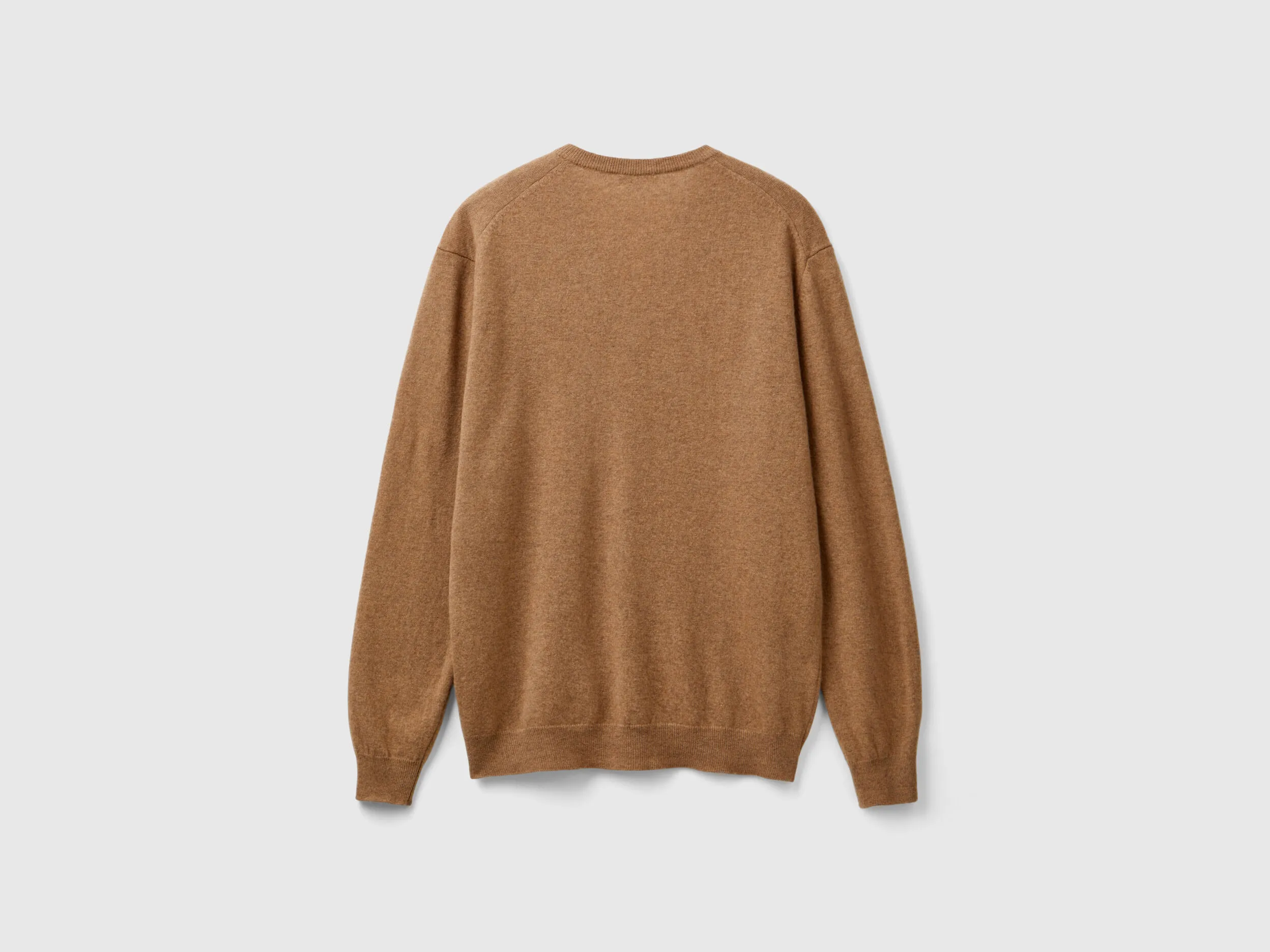 V-neck Merino wool sweater in Brown color by Benetton